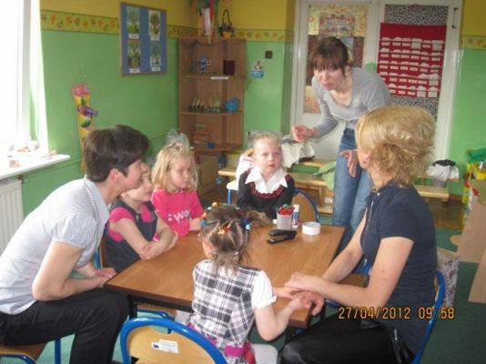 Grafika #9: 27.04.2012 - Zajęcie otwarte dla rodziców dzieci z grupy II