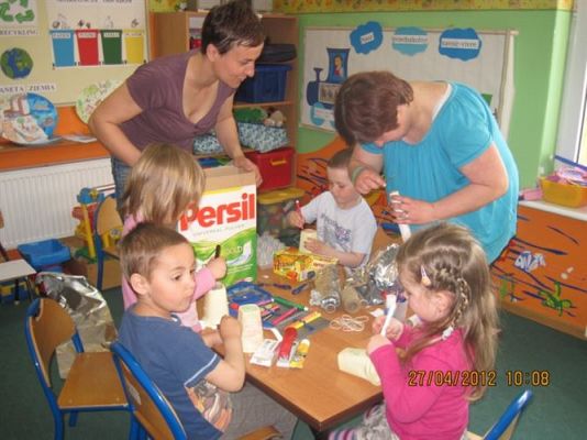 Grafika #16: 27.04.2012 - Zajęcie otwarte dla rodziców dzieci z grupy II