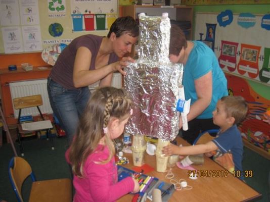 Grafika #45: 27.04.2012 - Zajęcie otwarte dla rodziców dzieci z grupy II