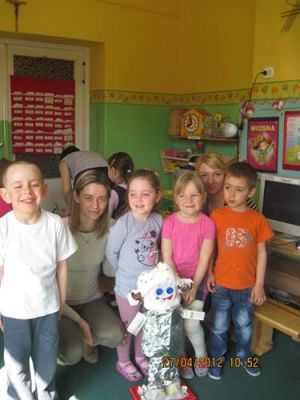 Grafika #54: 27.04.2012 - Zajęcie otwarte dla rodziców dzieci z grupy II