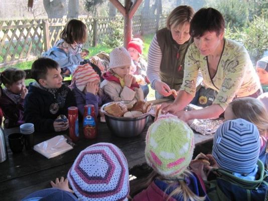 Grafika #42: 24.04.2012 - Wycieczka do leśniczówki w Stęknicy