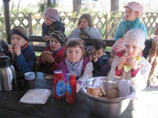 Grafika #51: 24.04.2012 - Wycieczka do leśniczówki w Stęknicy