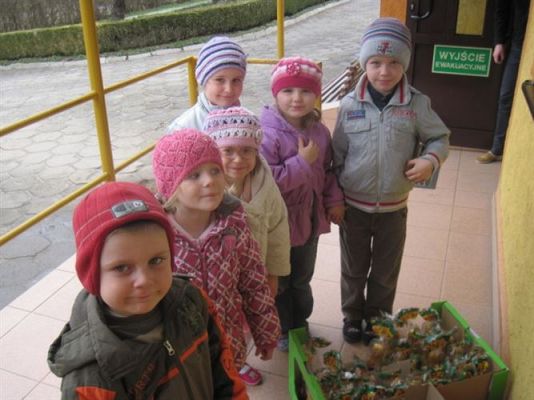 Grafika #4: 04.04.2012 - Wielkanocne niespodzianki od Zajączka