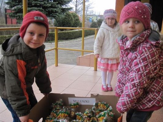 Grafika #6: 04.04.2012 - Wielkanocne niespodzianki od Zajączka