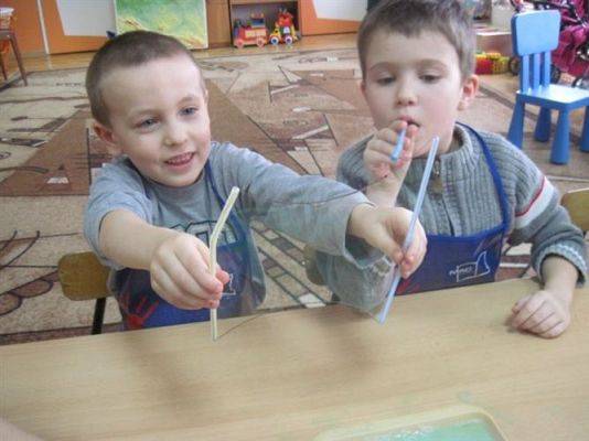 Grafika #7: 19.06.2012 - Przedszkolny Klub Odkrywcy