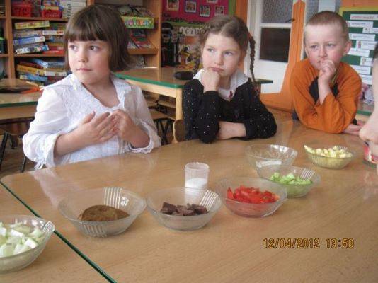 Grafika #44: 19.06.2012 - Przedszkolny Klub Odkrywcy