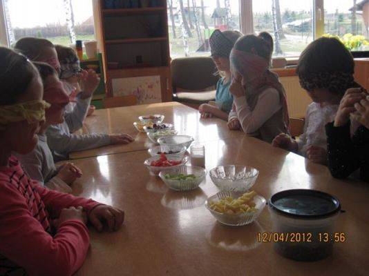 Grafika #47: 19.06.2012 - Przedszkolny Klub Odkrywcy