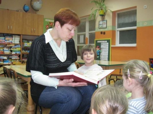 Grafika #23: 19.06.2012 - Rodzice czytają bajki