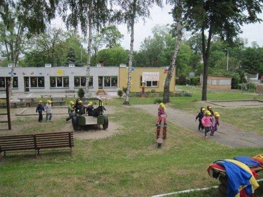 Grafika #14: 01.06.2012 - Dzień Dziecka