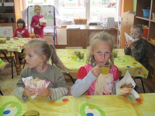 Grafika #76: 01.06.2012 - Dzień Dziecka