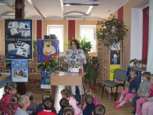 Grafika #5: 06.06.2013 - Spotkanie z autorką bajek Katarzyną Zychla