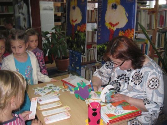 Grafika #25: 06.06.2013 - Spotkanie z autorką bajek Katarzyną Zychla