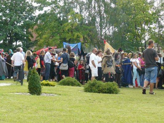 Grafika #20: 04.08.2012 - Dni Gminy Wicko - Parada Czarownic