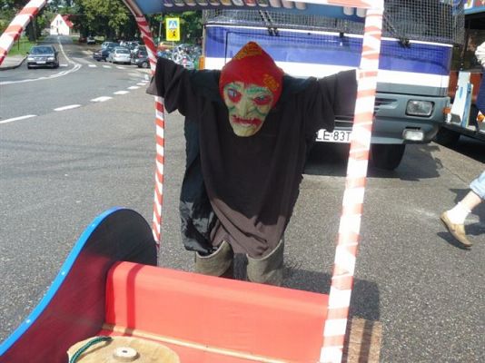 Grafika #22: 04.08.2012 - Dni Gminy Wicko - Parada Czarownic