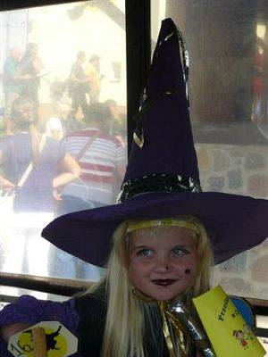 Grafika #30: 04.08.2012 - Dni Gminy Wicko - Parada Czarownic