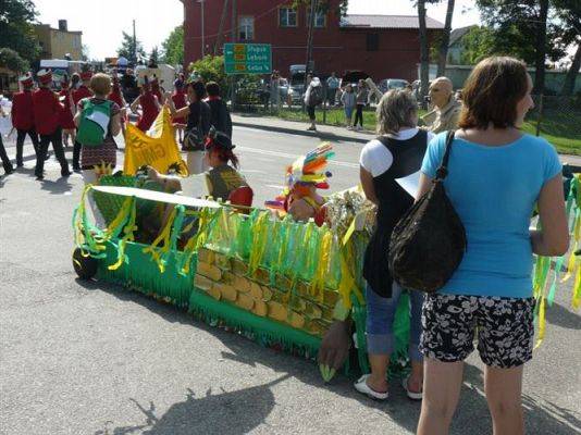 Grafika #45: 04.08.2012 - Dni Gminy Wicko - Parada Czarownic
