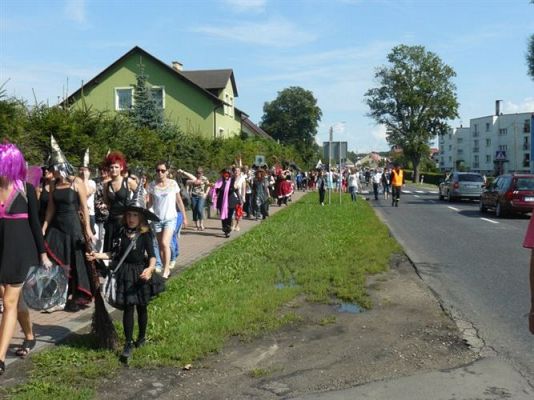 Grafika #50: 04.08.2012 - Dni Gminy Wicko - Parada Czarownic
