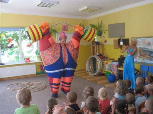 Grafika #15: 25.07.2012 - Wakacyjny pokaz artystów cyrkowych