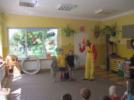 Grafika #32: 25.07.2012 - Wakacyjny pokaz artystów cyrkowych