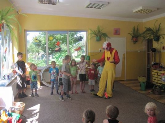 Grafika #43: 25.07.2012 - Wakacyjny pokaz artystów cyrkowych