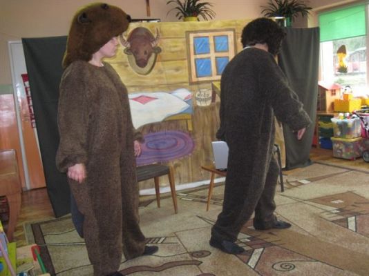 Grafika #18: 09.10.2012 - Przedstawienie teatralne pt. "Niedźwiedź strażnik lasu"