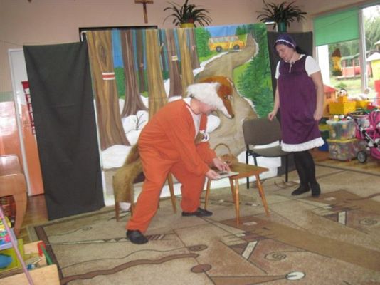 Grafika #23: 09.10.2012 - Przedstawienie teatralne pt. "Niedźwiedź strażnik lasu"