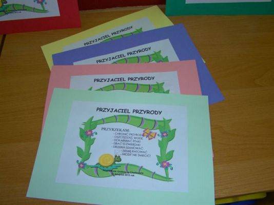 Grafika #2: 21.11.2012 - Międzygrupowy konkurs "Jesienny kącik przyrody"