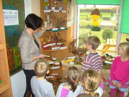 Grafika #15: 21.11.2012 - Międzygrupowy konkurs "Jesienny kącik przyrody"