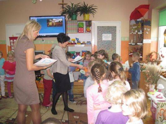 Grafika #36: 21.11.2012 - Międzygrupowy konkurs "Jesienny kącik przyrody"