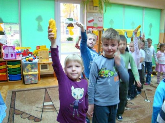 Grafika #4: 23.10.2012 - Kolorowy dzień warzyw i owoców