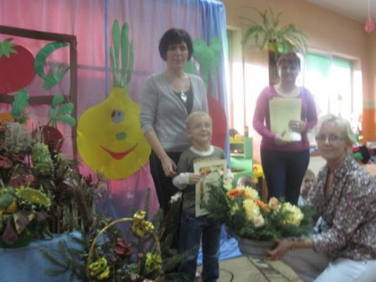 Grafika #5: 22.10.2012 - Roztrzygnięcie konkursu rodzinnego "Jesienna ikebana"