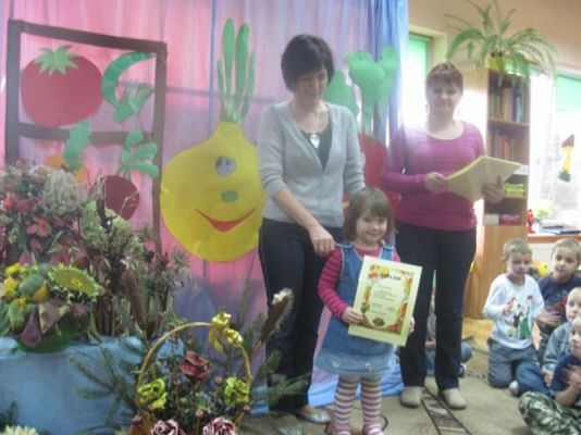 Grafika #6: 22.10.2012 - Roztrzygnięcie konkursu rodzinnego "Jesienna ikebana"