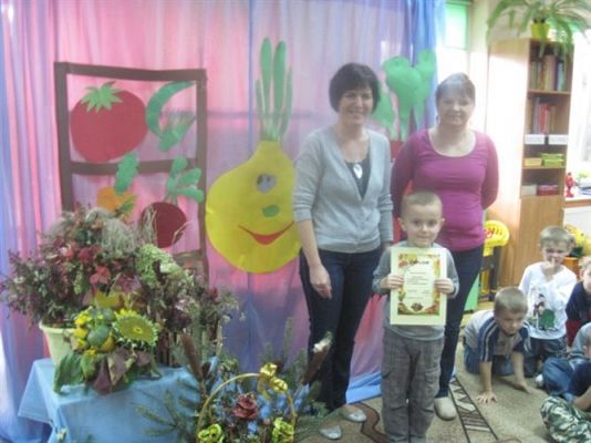 Grafika #7: 22.10.2012 - Roztrzygnięcie konkursu rodzinnego "Jesienna ikebana"