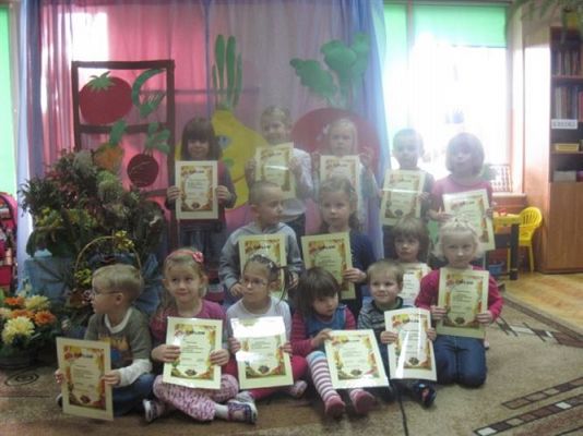 Grafika #13: 22.10.2012 - Roztrzygnięcie konkursu rodzinnego "Jesienna ikebana"