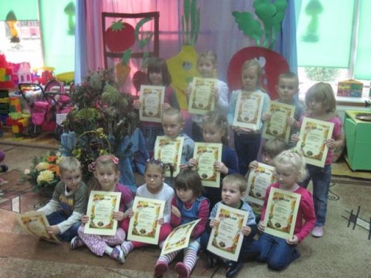 Grafika #14: 22.10.2012 - Roztrzygnięcie konkursu rodzinnego "Jesienna ikebana"