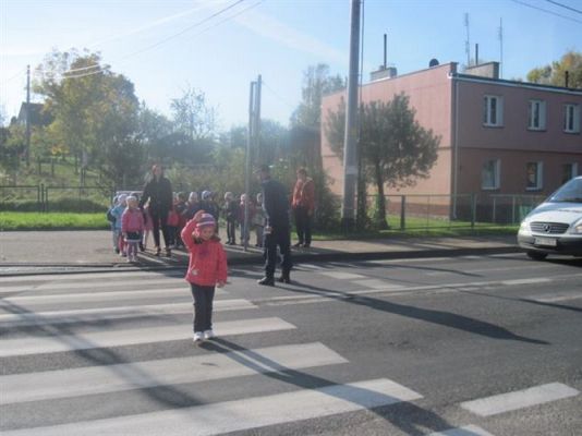 Grafika #22: 19.10.2012 - Spotkanie z policjantami - Jak bezpiecznie przejść przez ulicę