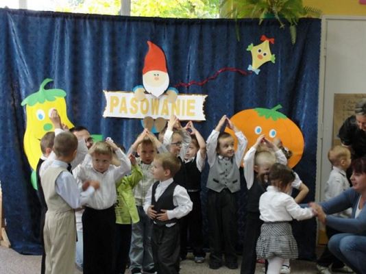 Grafika #8: 16.10.2012 - Pasowanie na przedszkolaka