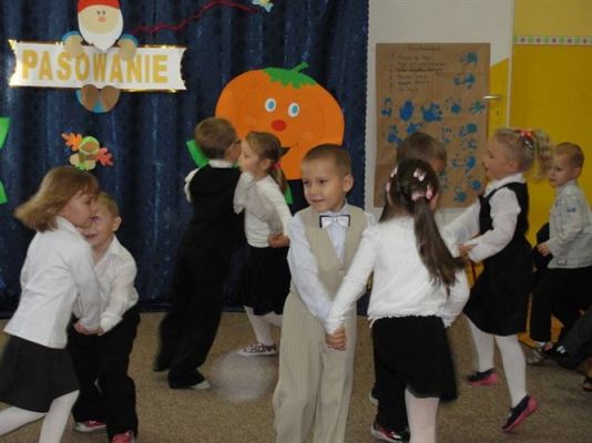 Grafika #19: 16.10.2012 - Pasowanie na przedszkolaka