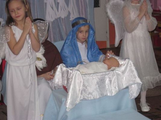 Grafika #3: 20.12.2012 - Przedstawienie jasełkowe w wykonaniu dzieci z grupy III