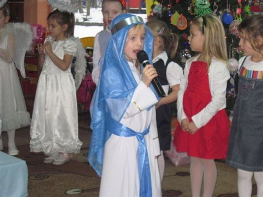 Grafika #10: 20.12.2012 - Przedstawienie jasełkowe w wykonaniu dzieci z grupy III