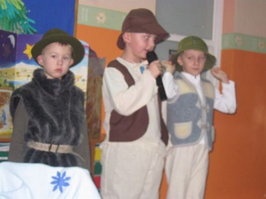 Grafika #14: 20.12.2012 - Przedstawienie jasełkowe w wykonaniu dzieci z grupy III