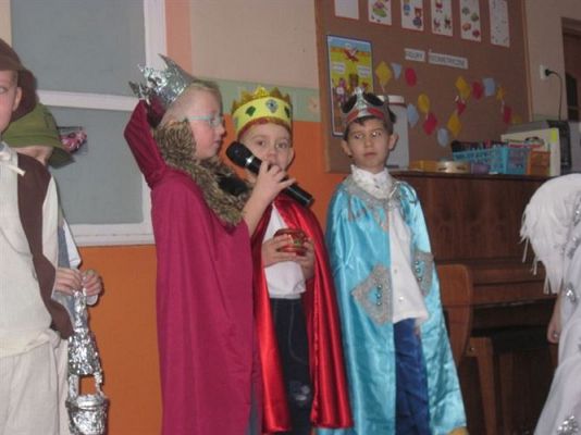 Grafika #15: 20.12.2012 - Przedstawienie jasełkowe w wykonaniu dzieci z grupy III