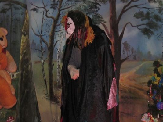 Grafika #13: 13.12.2012 - Przedstawienie pt. "Powrót w Krainę Baśni"