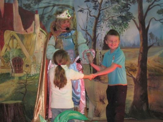 Grafika #22: 13.12.2012 - Przedstawienie pt. "Powrót w Krainę Baśni"