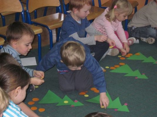 Grafika #7: 11.12.2012 - Zajęcia otwarte dla rodziców dzieci z grupy Średniaków