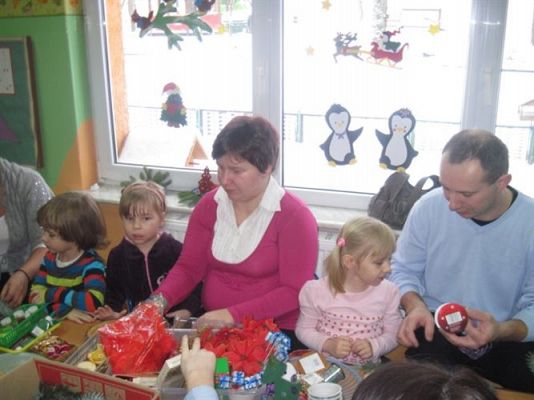 Grafika #19: 11.12.2012 - Zajęcia otwarte dla rodziców dzieci z grupy Średniaków