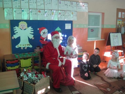 Grafika #15: 06.12.2012 - Mikołajki w grupie Starszaków