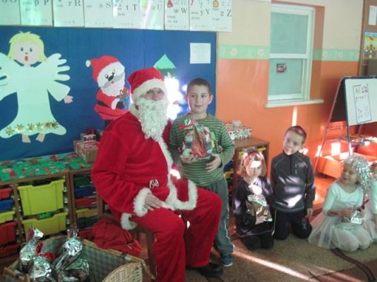 Grafika #25: 06.12.2012 - Mikołajki w grupie Starszaków