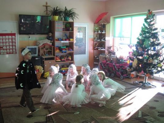 Grafika #43: 06.12.2012 - Mikołajki w grupie Starszaków