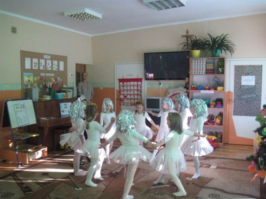 Grafika #44: 06.12.2012 - Mikołajki w grupie Starszaków